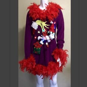 UGLY XMAS SWEATER SNOOPY THE GRINCH PARTY WINNER!